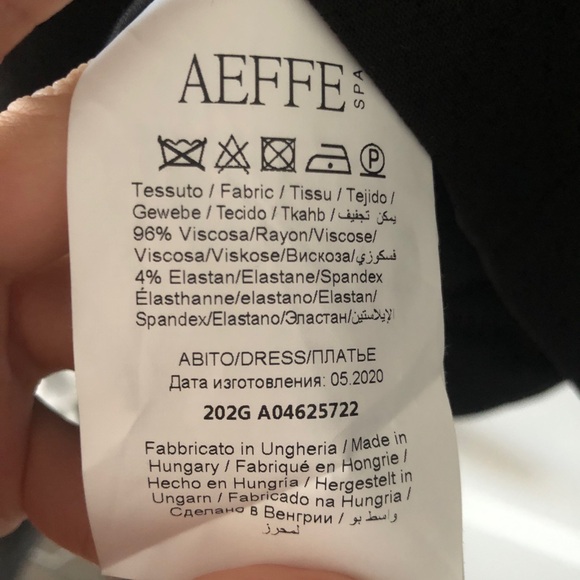 Designer Elegant Vintage-Inspired Black Dress with Lace Cuffs & Velvet Ties - Picture 10 of 10